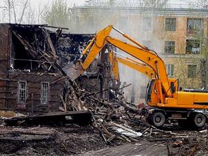 Снос старых зданий